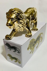 Porcelana Leo Dourado, cada