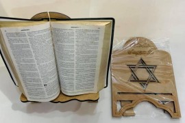 Porta bblia madeira Estrela  de Davi,cada